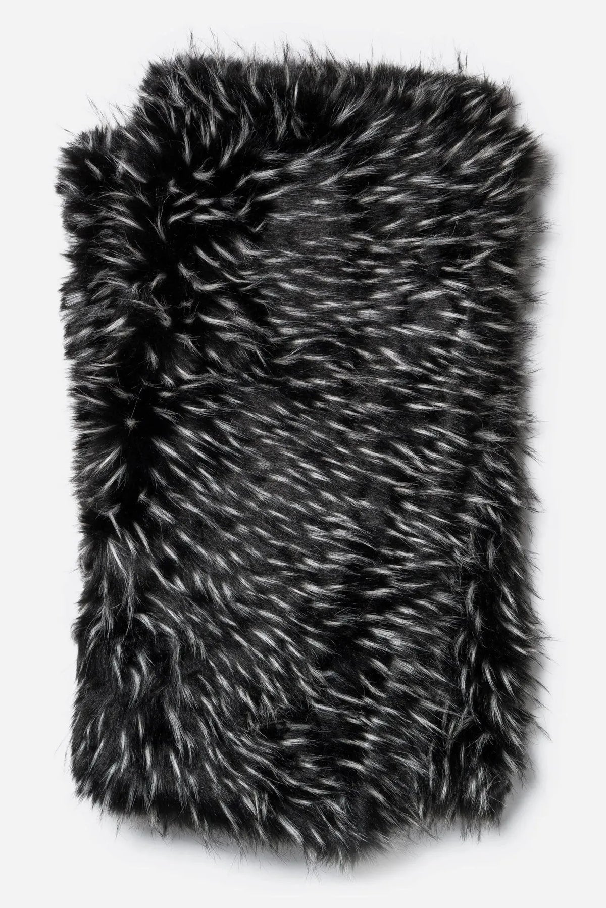 Zora T0005 Black/White Throw Blanket