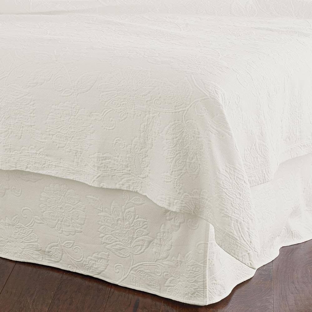The Company Store Putnam Matelasse 14 in. Ivory Cotton Queen Bed Skirt NP_WCOG0IBM