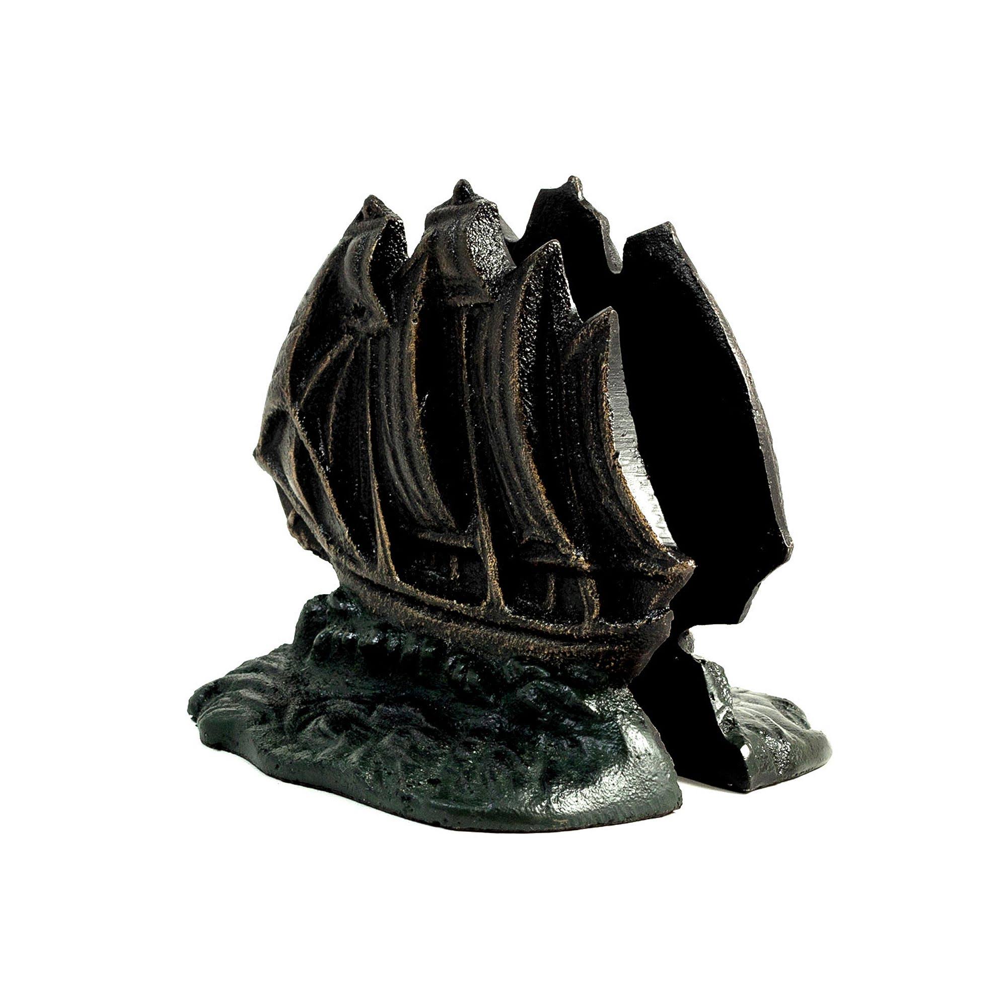 Bey-Berk Sailboat Book Ends A1_2R5PI1RE