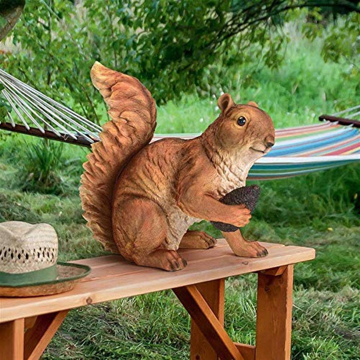 Design Toscano Wily The Forest Squirrel Statue, Brown 2S_ADGTTJGE