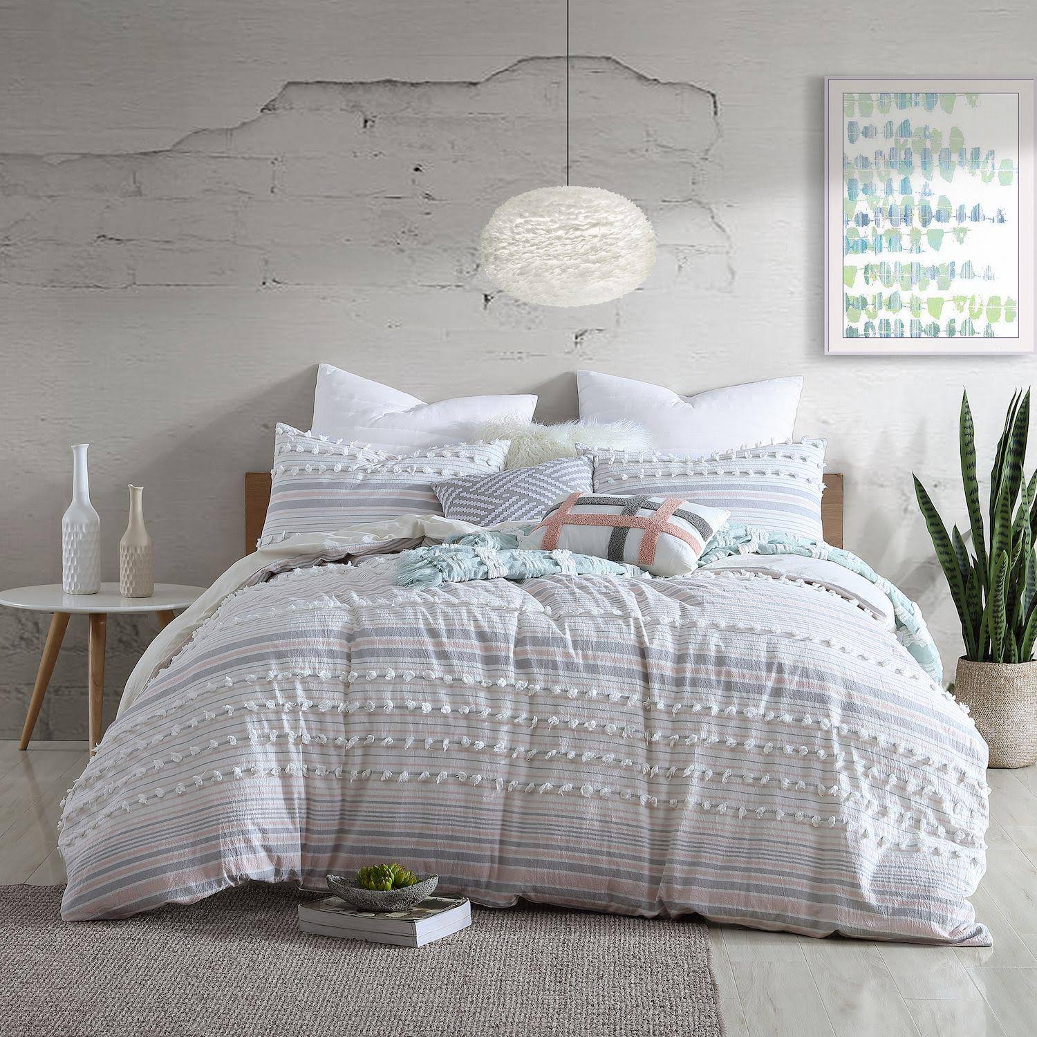 Swift Home Anahita Washed Yarn-Dyed 100 % Cotton Dobby Clip Dot 5-Piece Comforter Set, King/Cal OQ_KZHV1DTT