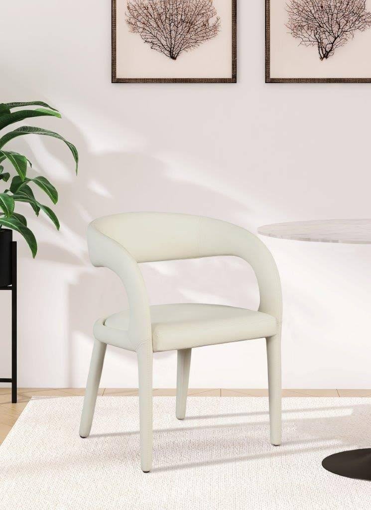 Meridian Furniture Sylvester Cream Faux Leather Dining HU_TGAVXEAG